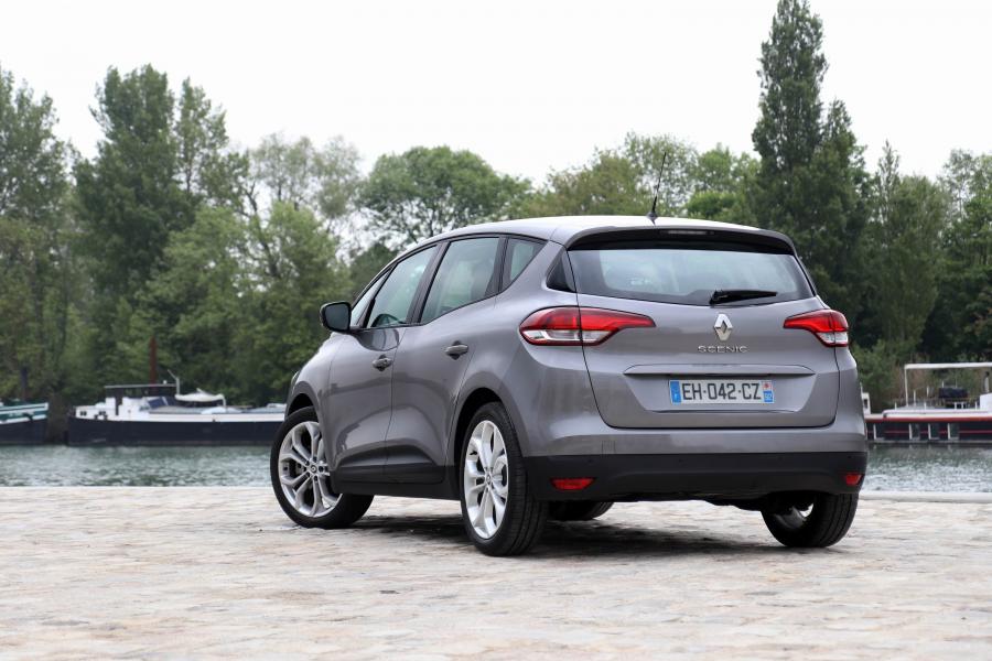  Renault Scenic (J9) 2016 года  (фото 32 из 57)